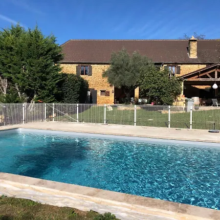 La Grange De Langlade Bed & Breakfast Proissans